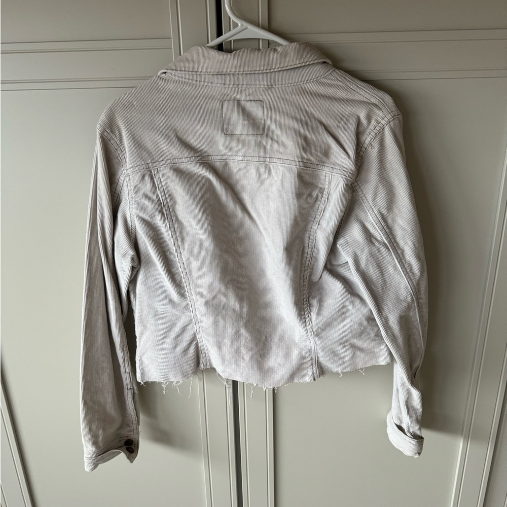 Levi’s Jean Jacket - M - image 3